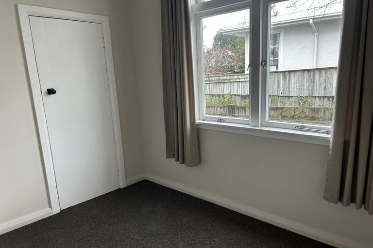 Photo of property in 18 Franklin Avenue, Hokowhitu, Palmerston North, 4410