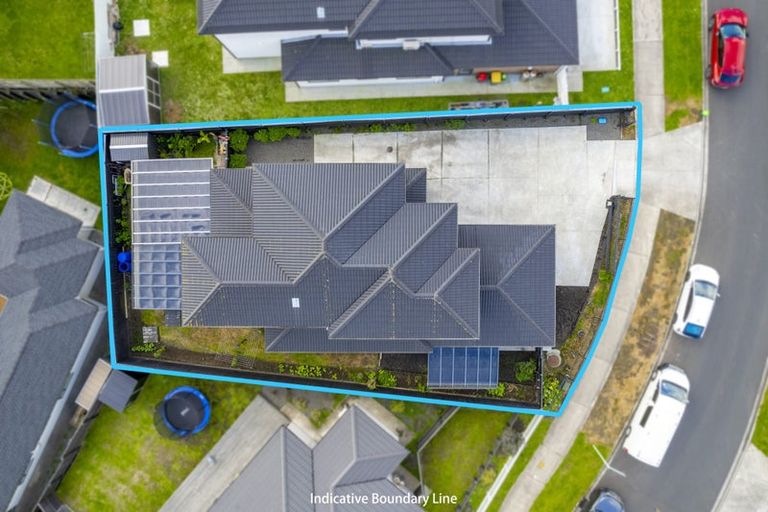 Photo of property in 76 Twin Parks Rise, Papakura, 2110