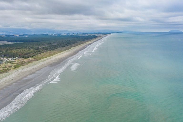 Photo of property in 86 Rua Avenue, Waitarere Beach, Levin, 5510