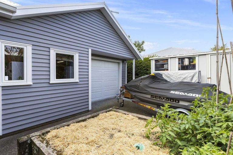 Photo of property in 21 Redhaven Place, Bethlehem, Tauranga, 3110