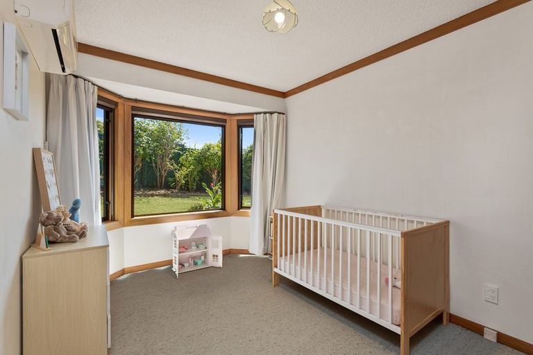 Photo of property in 1/126 Carlisle Road, Browns Bay, Auckland, 0632