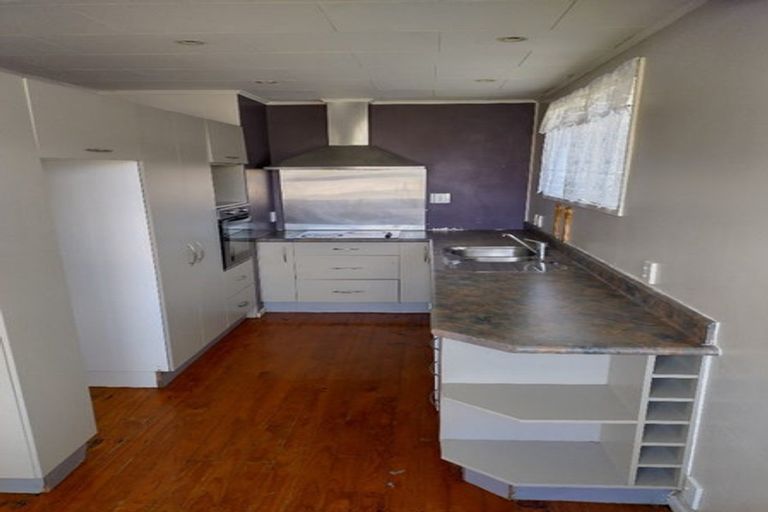 Photo of property in 5 Wroughton Crescent, Otara, Auckland, 2023