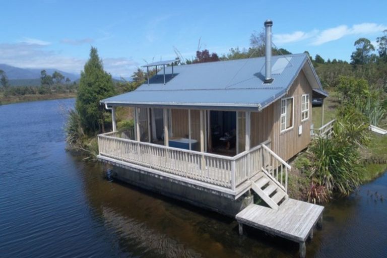 Photo of property in 348 Virgin Flat Road, Virgin Flat, Cape Foulwind, 7892