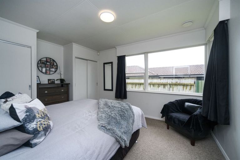 Photo of property in 6 Karamea Crescent, Kelvin Grove, Palmerston North, 4414