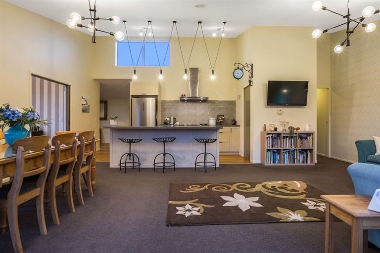 Photo of property in 13 Kepler Way, Aotea, Porirua, 5024