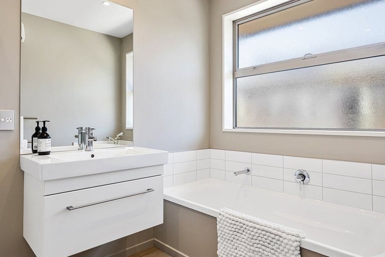 Photo of property in 7 Forbes Street, Pegasus, 7612