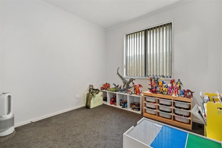 Photo of property in 11 Rainey Crescent, Papamoa Beach, Papamoa, 3118