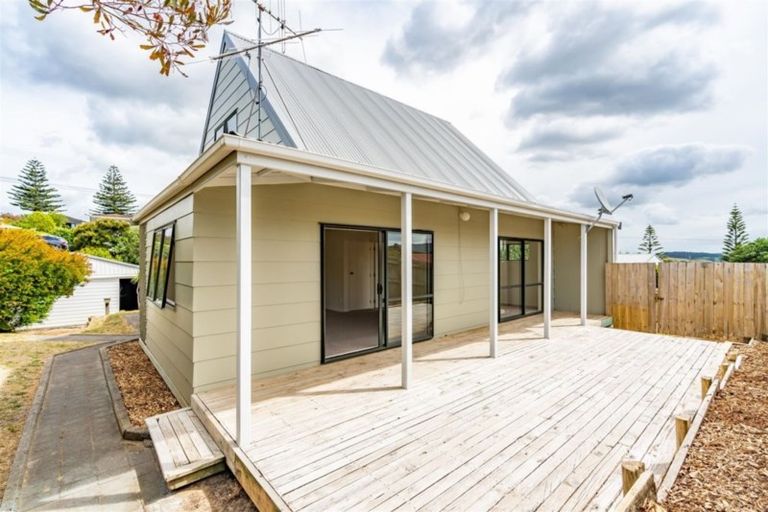 Photo of property in 5 Awatea Street, Mangawhai Heads, Mangawhai, 0505