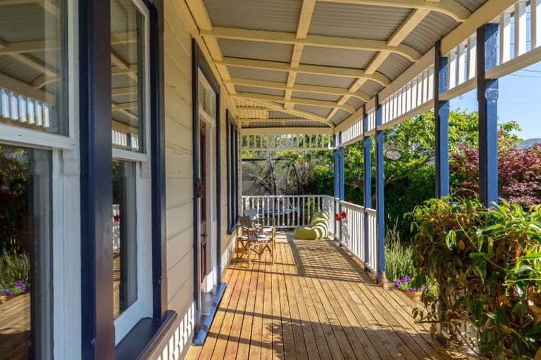 Photo of property in 62 Waite Street, Featherston, 5710