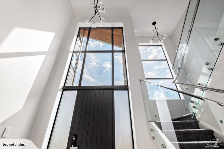 Photo of property in 2 Observation Green, Hobsonville, Auckland, 0616