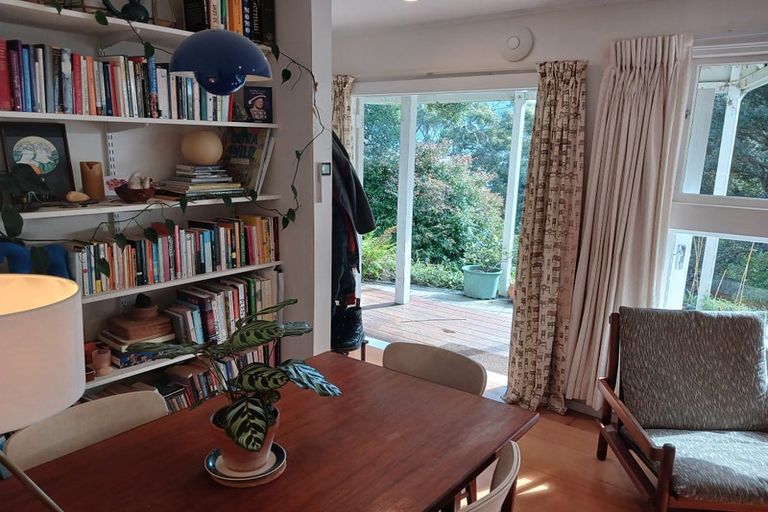 Photo of property in 22 Grass Street, Roseneath, Wellington, 6011