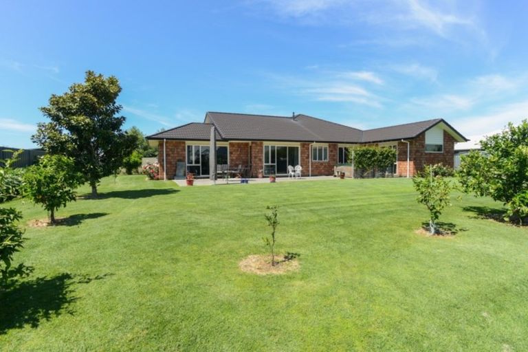 Photo of property in 10 Gavin Black Street, Meeanee, Napier, 4112