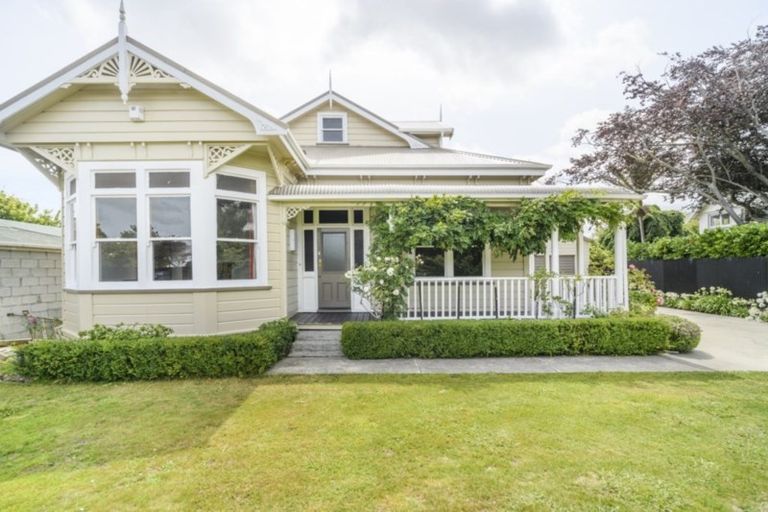 Photo of property in 81 Roy Street, Palmerston North, 4410