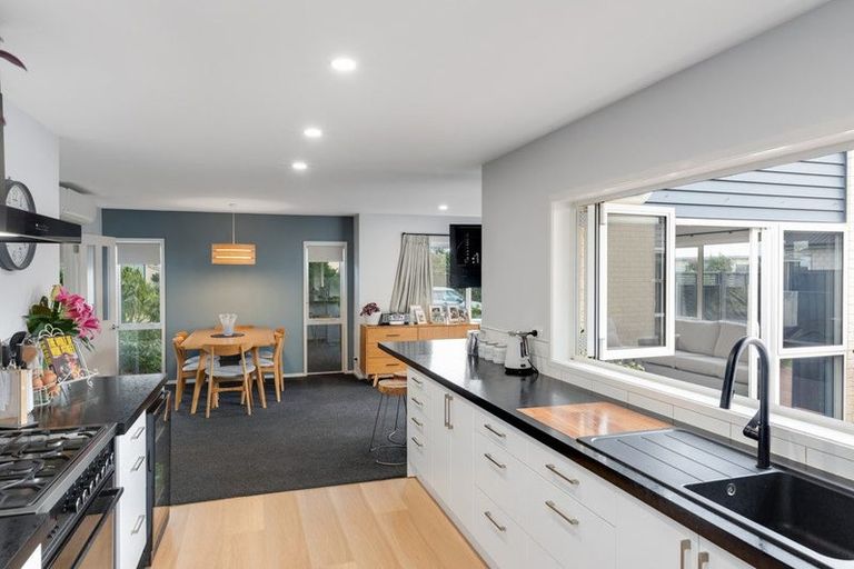 Photo of property in 16 Chimera Street, Pegasus, 7612