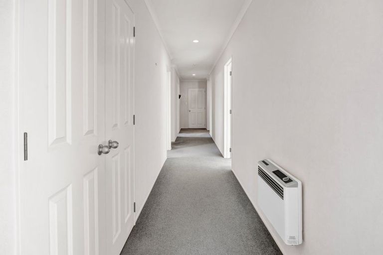 Photo of property in 14 Hamlet Street, Stratford, 4332