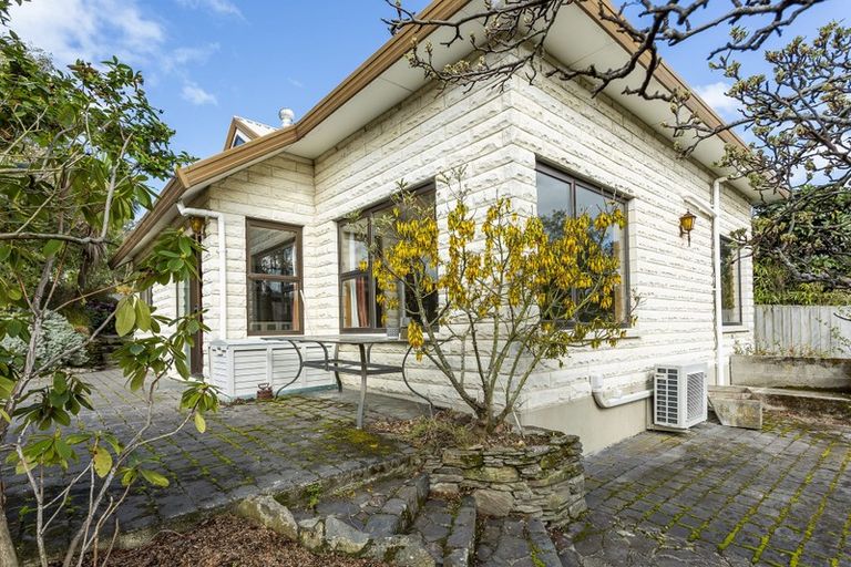 Photo of property in 3 Signal Hill Road, Opoho, Dunedin, 9010