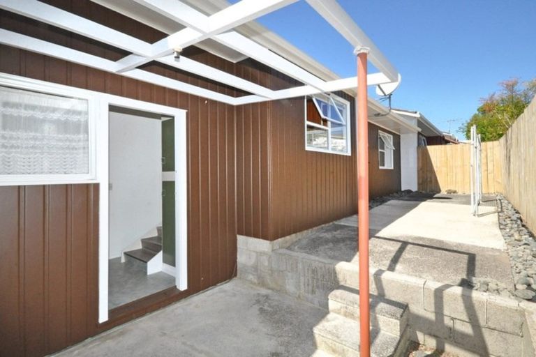 Photo of property in 3/69 Titirangi Road, New Lynn, Auckland, 0600