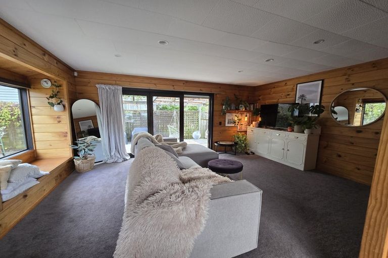 Photo of property in 26a Airlie Road, Plimmerton, Porirua, 5026