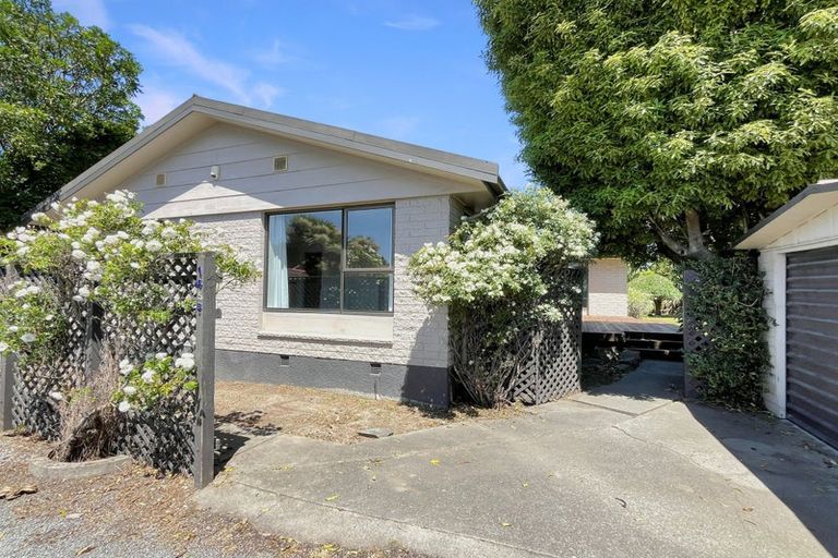 Photo of property in 145b Yaldhurst Road, Sockburn, Christchurch, 8042