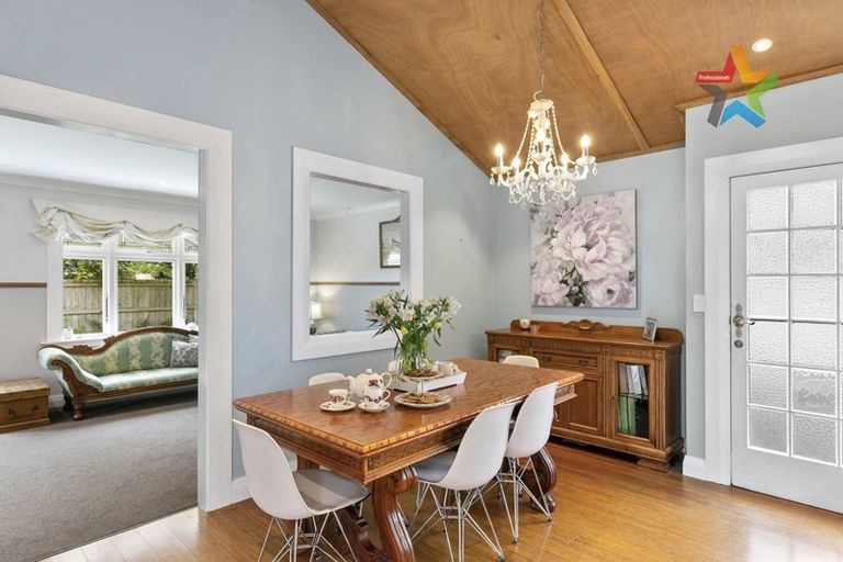 Photo of property in 428 Karori Road, Karori, Wellington, 6012