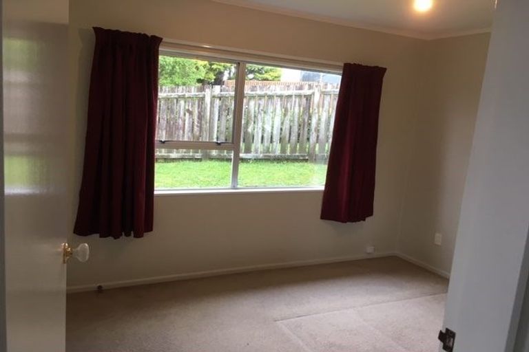 Photo of property in 1/236 Helston Road, Paparangi, Wellington, 6037