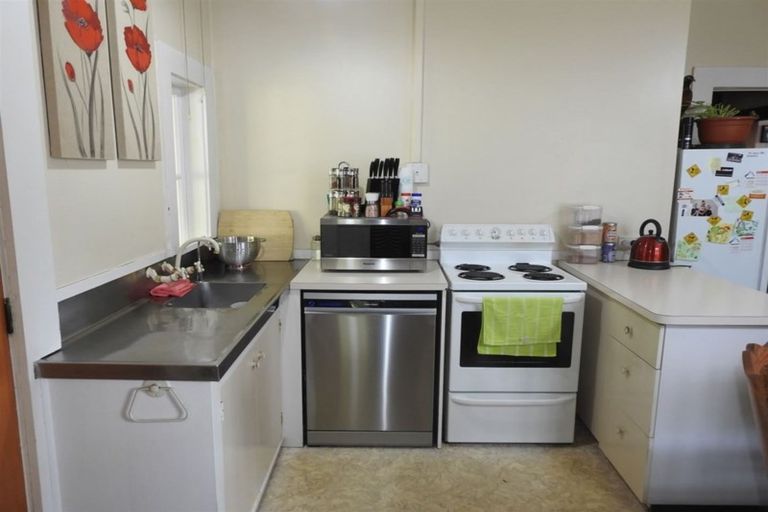 Photo of property in 92 Goldfinch Street, Taihape, 4720