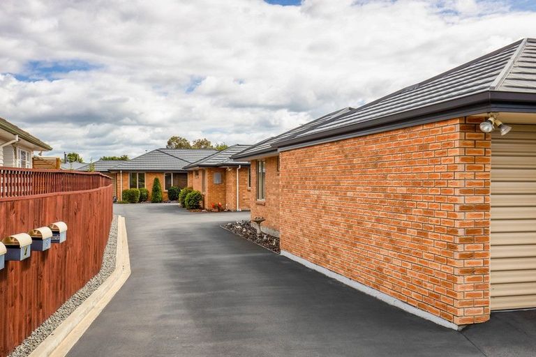 Photo of property in 3/165 Highsted Road, Casebrook, Christchurch, 8051