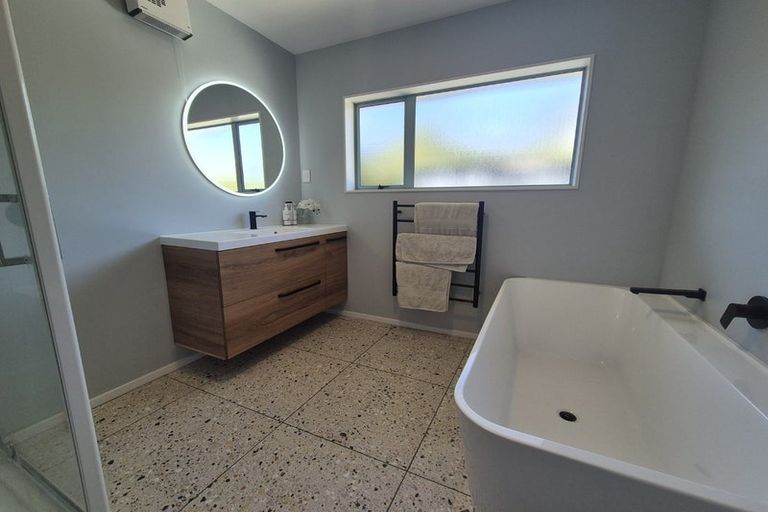 Photo of property in 4 Mara Place, Waikawa, Picton, 7220