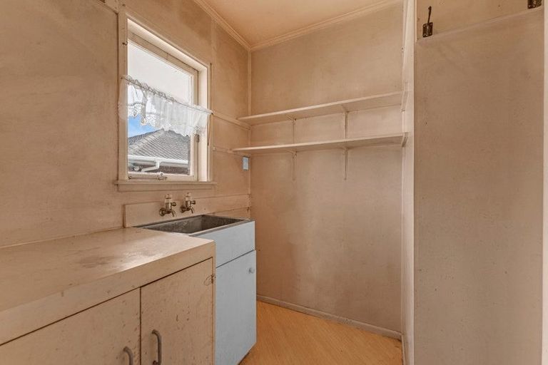 Photo of property in 1/10 Grove Road, Papakura, 2110