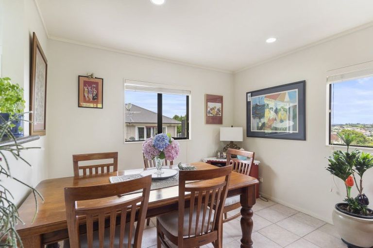 Photo of property in 6/11 Paparoa Road, Cockle Bay, Auckland, 2014