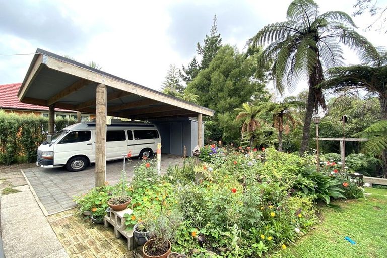 Photo of property in 12 Stokes Crescent, Maeroa, Hamilton, 3200