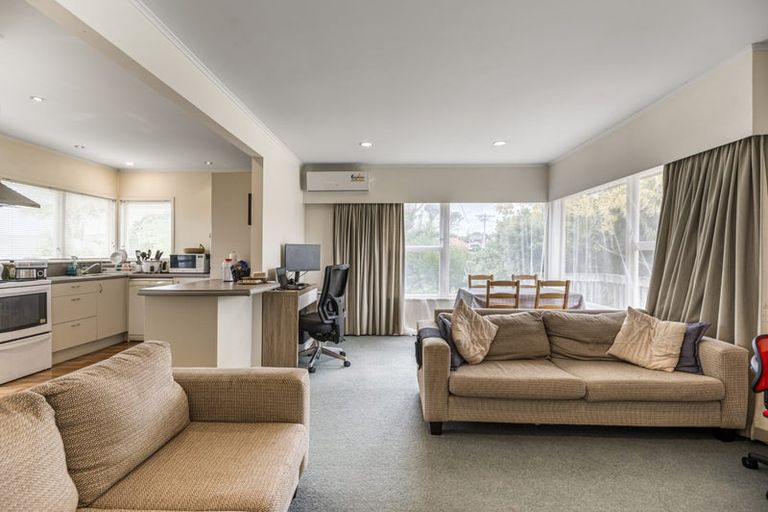 Photo of property in 53 Shakespeare Road, Bluff Hill, Napier, 4110