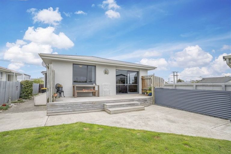 Photo of property in 137 Edinburgh Crescent, Waikiwi, Invercargill, 9810