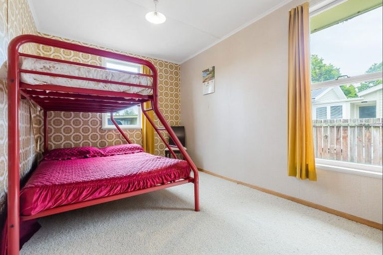 Photo of property in 154 Te Rangitautahanga Road, Turangi, 3334