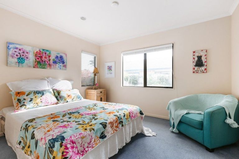 Photo of property in 91 Kahira Crescent, Papamoa Beach, Papamoa, 3118