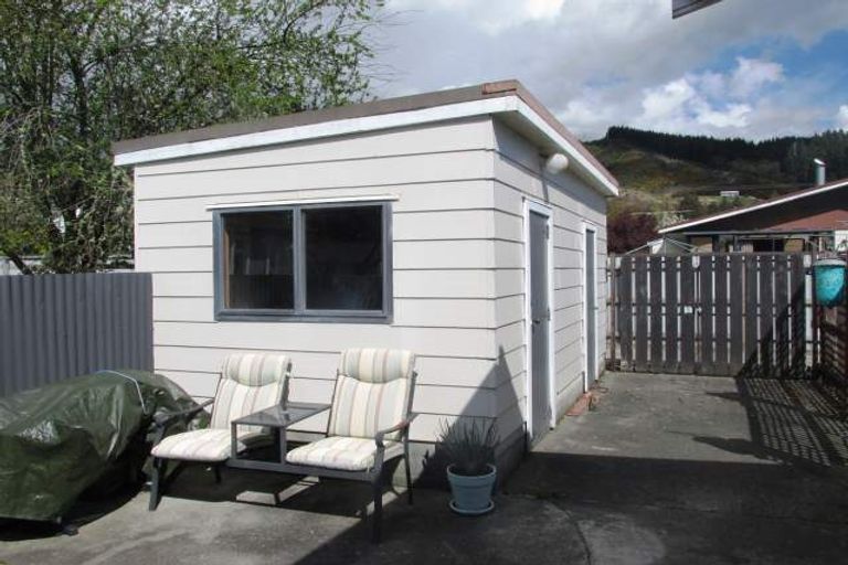 Photo of property in 55 Church Street, Reefton, 7830