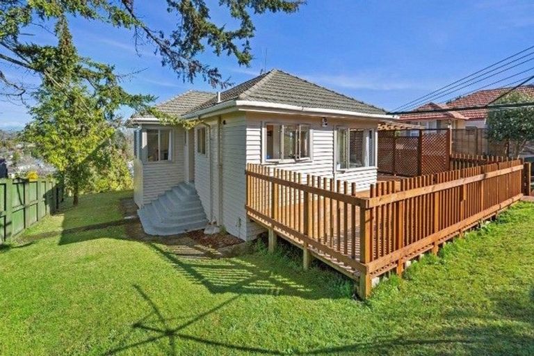 Photo of property in 110 Cambridge Road, Hillcrest, Hamilton, 3216