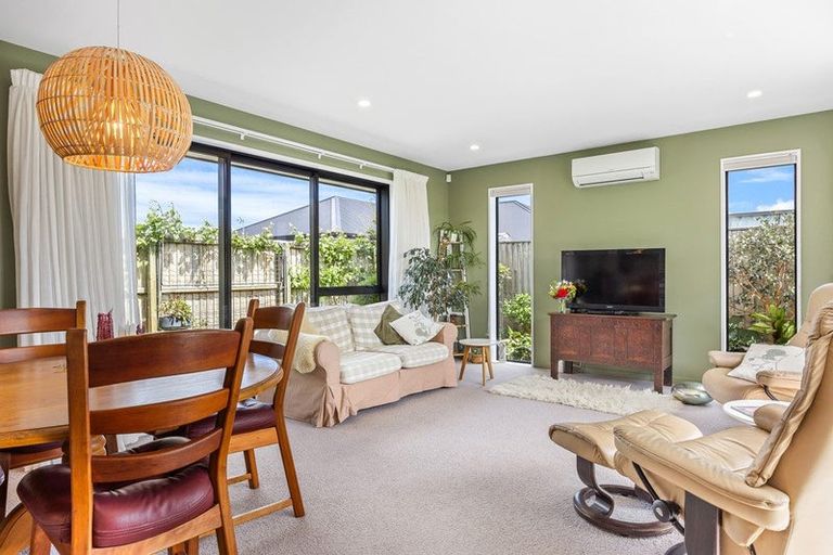 Photo of property in 11 Allied Road, Halswell, Christchurch, 8025