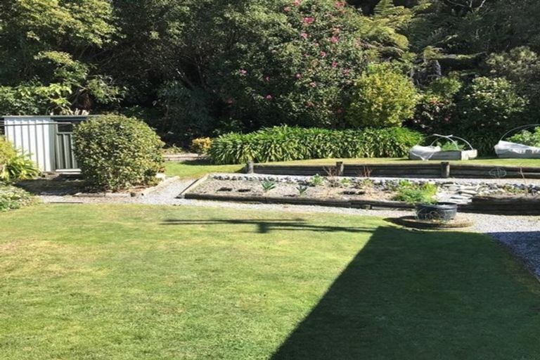 Photo of property in 210 Rangihaeata Road, Rangihaeata, Takaka, 7182