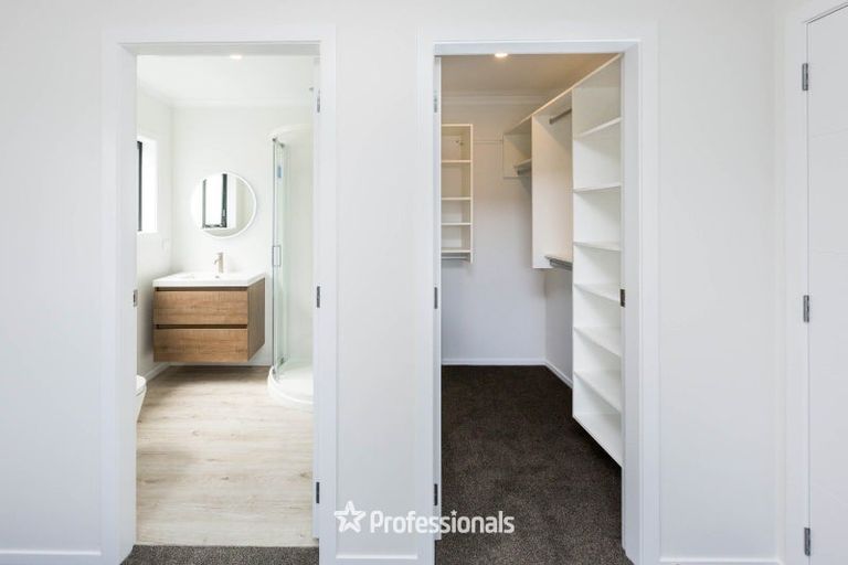 Photo of property in 9 Mamaku Place, Elderslea, Upper Hutt, 5018