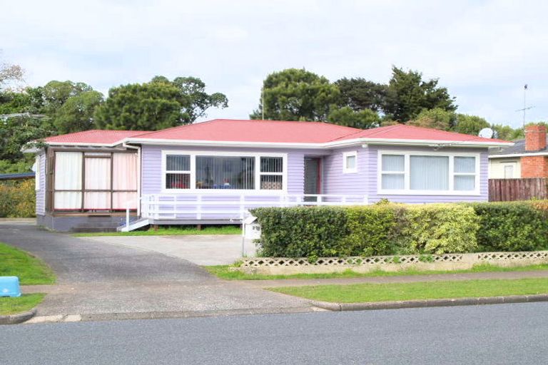 Photo of property in 27 Graeme Avenue, Mangere East, Auckland, 2024
