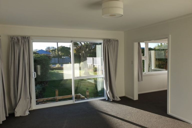 Photo of property in 2/140 Union Street, New Brighton, Christchurch, 8061