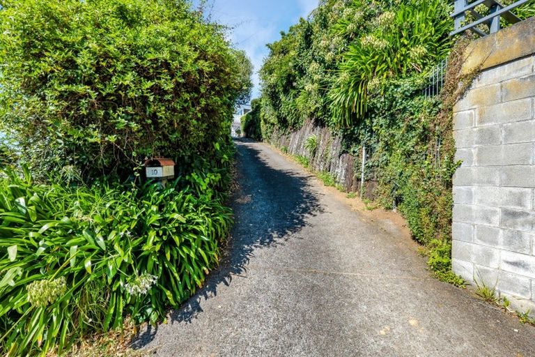 Photo of property in 10 Lawry Street, Moturoa, New Plymouth, 4310