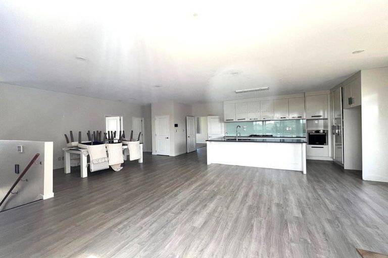 Photo of property in 91 Babich Road North, Ranui, Auckland, 0612