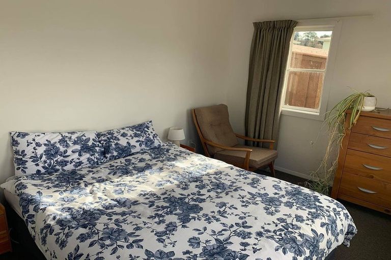 Photo of property in 28 Burgess Street, Green Island, Dunedin, 9018