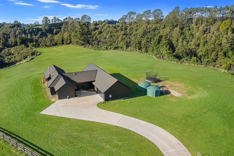 Photo of property in 23 Sarona Park Drive, Omanawa, Tauranga, 3171