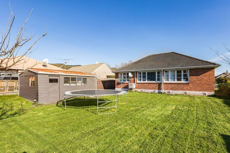 Photo of property in 78 Chapman Crescent, Naenae, Lower Hutt, 5011