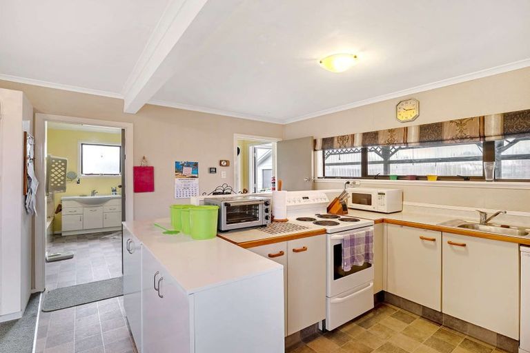 Photo of property in 10 Omanu Street, Koitiata, Whanganui, 4581