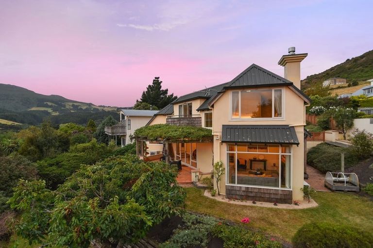 Photo of property in 8 Ribbonwood Close, Normanby, Dunedin, 9010