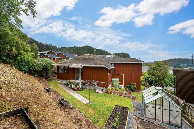 Photo of property in 46 Peterhouse Street, Tawa, Wellington, 5028